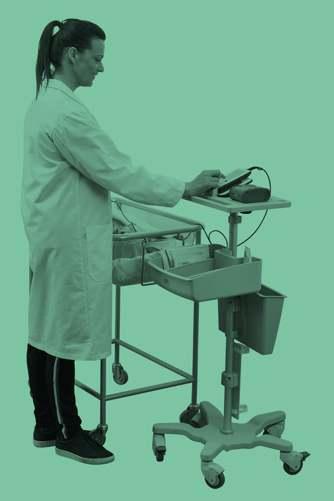 Female clinician operating the Sera on Sera Transport Cart